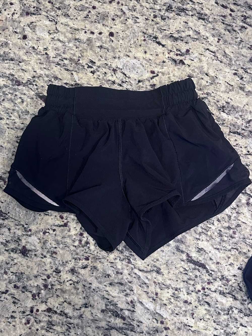 Lululemon Hotty Hot Shorts in Black ~ Size 0 ~ Item #7149